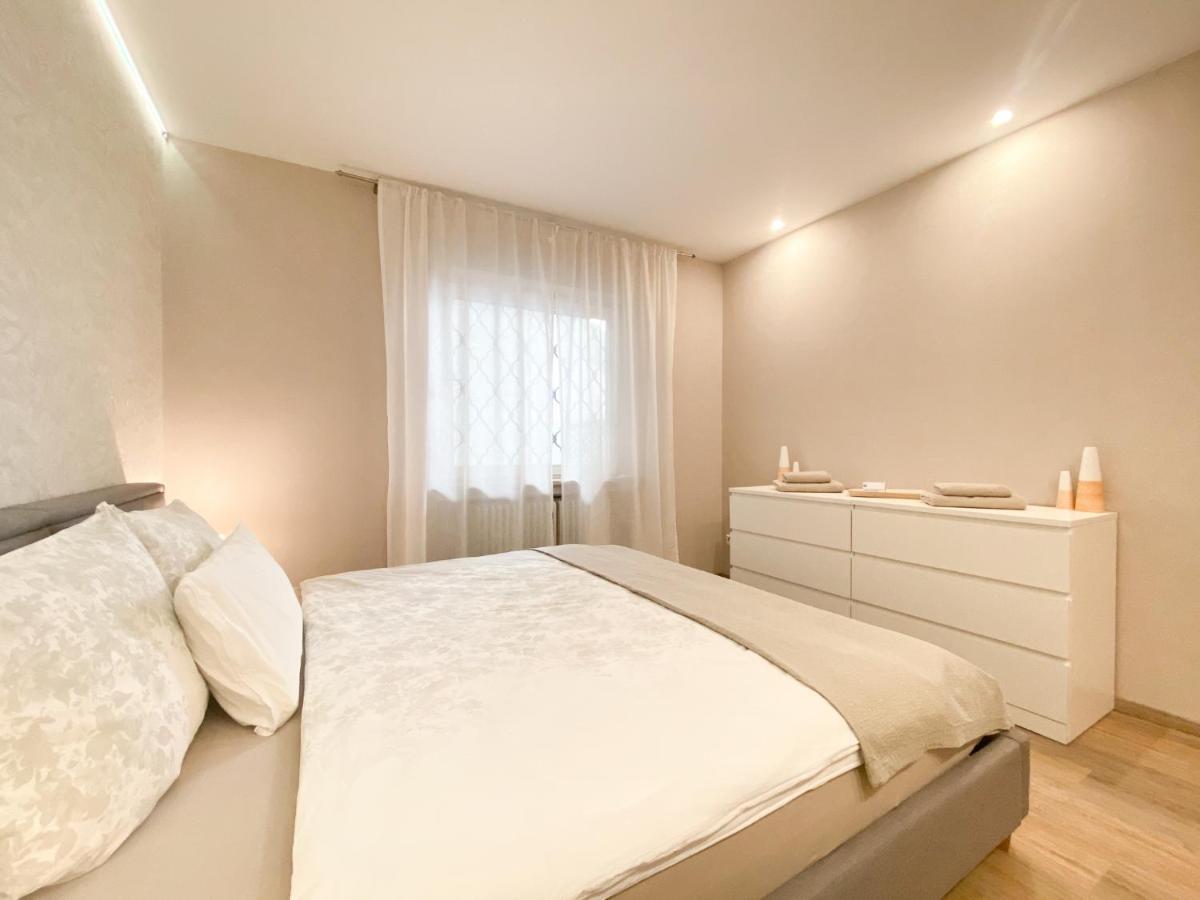 Modernes Apartment In Zentrumsnaehe Mit Eigenem Stellplatz Baden-Baden Exterior foto